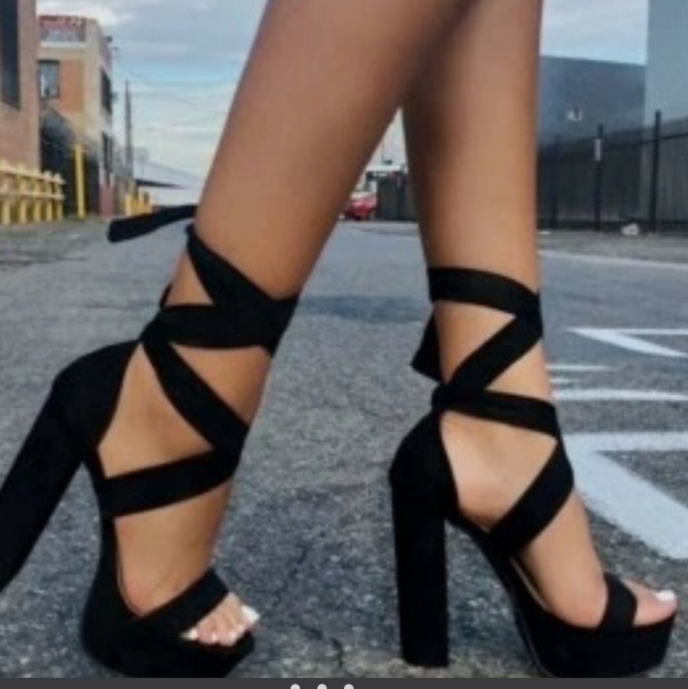 Fashion Nova "Plot Twist Heels" Black Strappy Heels